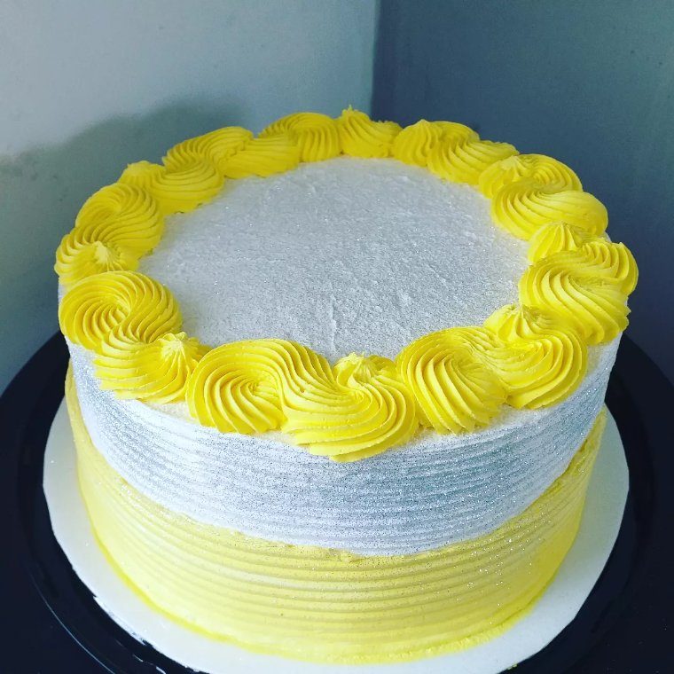 Bolo amarelo